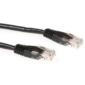 ACT Zwarte 3 meter UTP CAT6 patchkabel met RJ45 connectoren